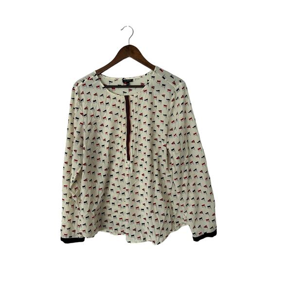 Talbots Woman Blouse Flags Size 16 popover nautical sailing - Picture 1 of 2